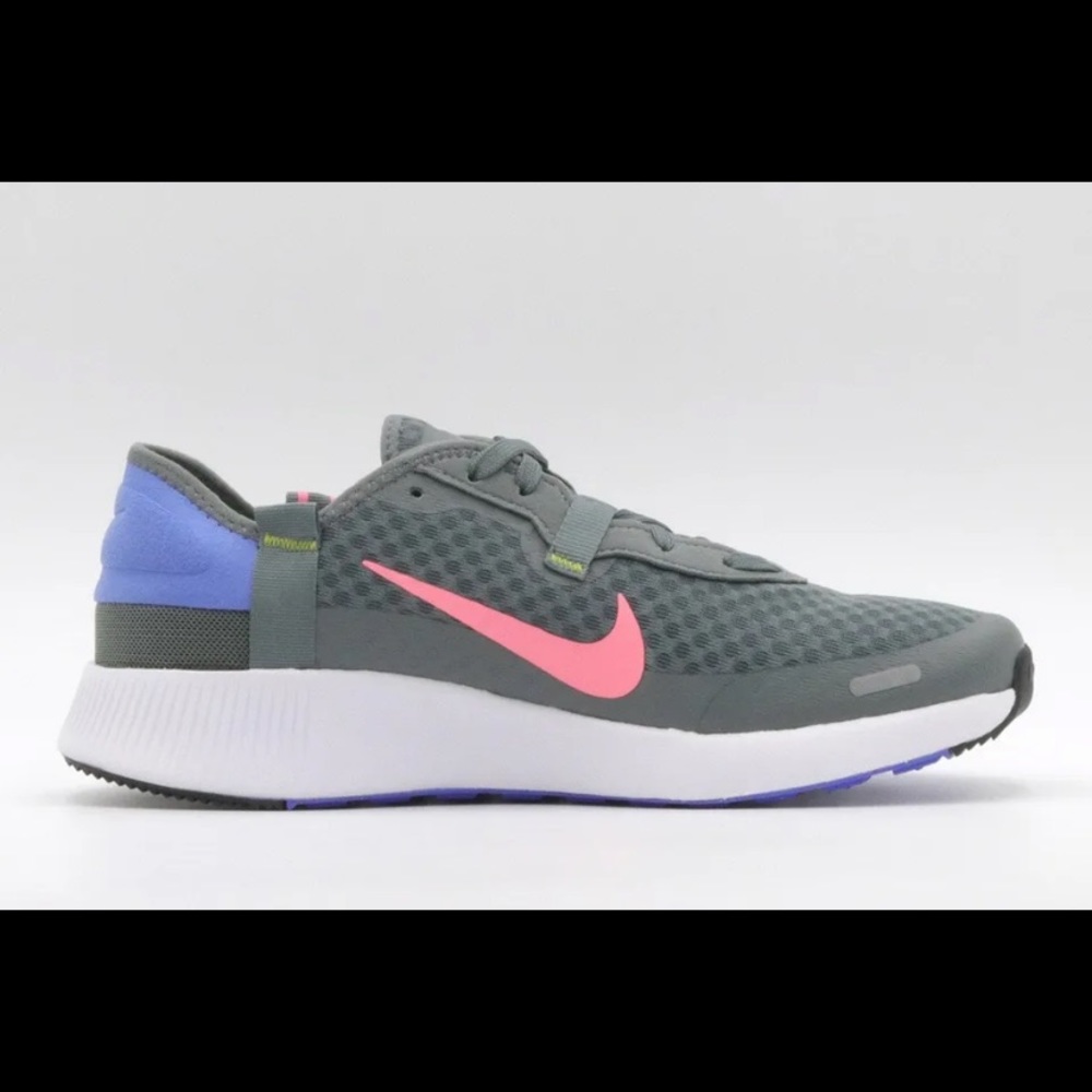 Nike Reposto GS